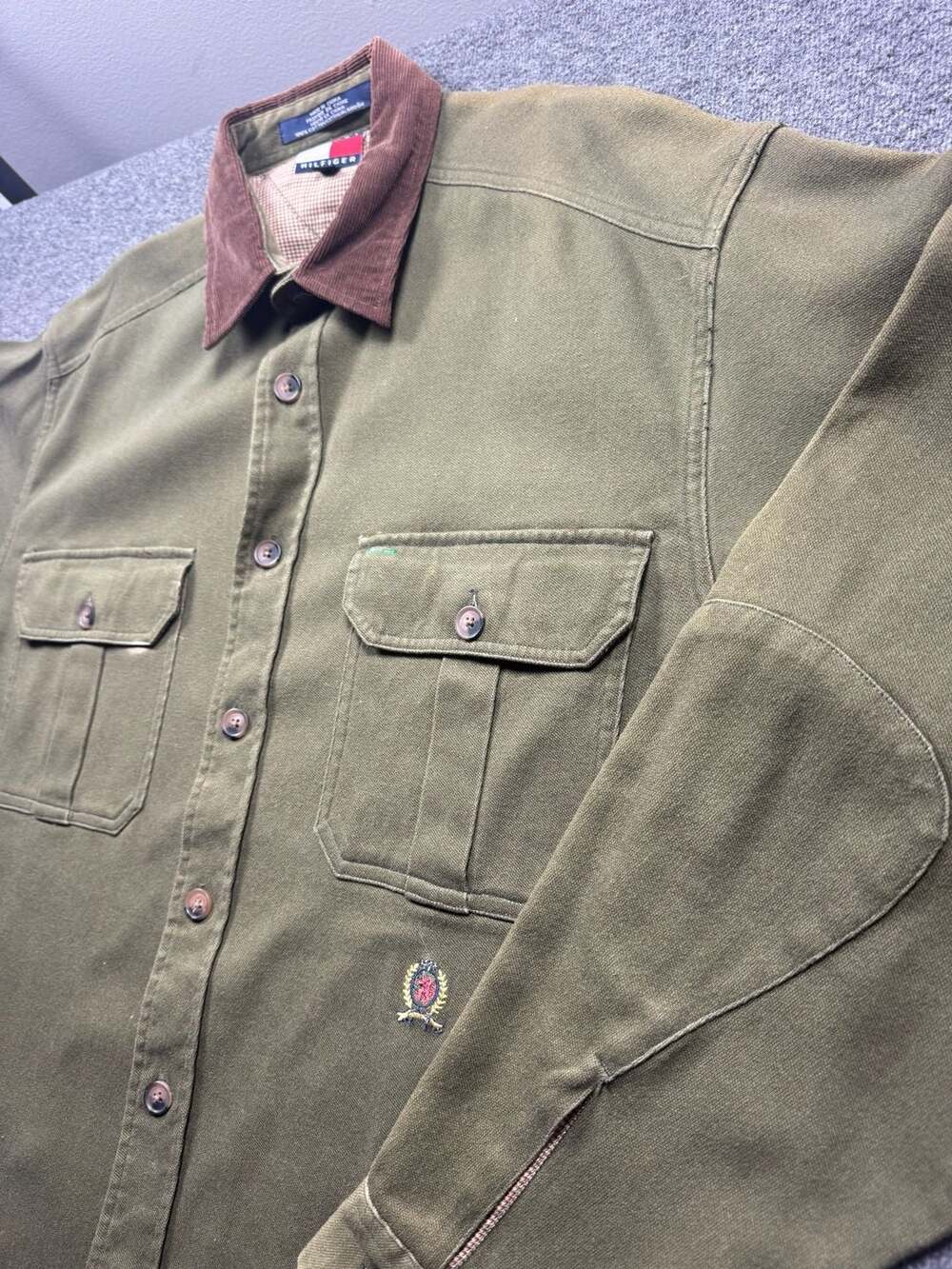 Tommy Hilfiger